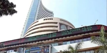 Stock Market Opening : सप्ताह के पहले दिन हरे निशान पर खुला बाजार! निफ्टी 70 अंक चढ़ा और सेंसेक्स में भी बढ़त,&nbsp;मेटल व रियल्टी स्टॉक्स में खरीददारी&nbsp;