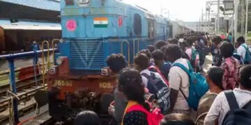 तमिलनाडु सरकार ने दिवाली के बाद यात्रा को आसान बनाने के लिए 21 अक्टूबर को छुट्टी की घोषणा की