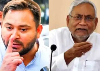 Tejashwi Yadav Deals Triple Blow to Nitish Kumar, RJD Strengthens Hold on Bihar's Core Vote Bank | 3 veteran leaders shook Nitish's chair, Tejashwi's triple blow before the elections, big crisis for JDU. News Track in Hindi