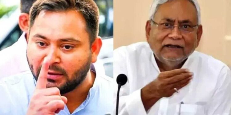 Tejashwi Yadav Deals Triple Blow to Nitish Kumar, RJD Strengthens Hold on Bihar's Core Vote Bank | 3 veteran leaders shook Nitish's chair, Tejashwi's triple blow before the elections, big crisis for JDU. News Track in Hindi