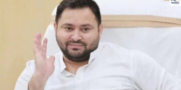 Tejashwi Yadav Likely to Be Announced as Mahagathbandhan's Chief Minister Candidate. The suspense is over! Tejashwi Yadav will be the Chief Minister candidate...? Grand alliance will have a big bet today. News Track in Hindi
