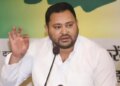 Tejashwi Yadav ने किया रोजगार पर बड़ा ऐलान, बिहार के हर घर में 1 सरकारी नौकरी देने की गारंटी