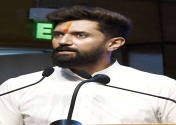 There is no natural acceptance in the Grand Alliance, said Chirag Paswan on Tejashwi becoming the CM. There is no natural acceptance in the Grand Alliance, Chirag Paswan said on Tejashwi becoming the CM face. News Track in Hindi