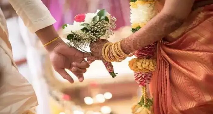 कुंडली में बैठे ये ग्रह रोकते हैं प्रेम विवाह! फटाफट जाने ये चार अचूक टोटके, फिर देखे कैसे होती है चट मंगनी पट ब्याह&nbsp;