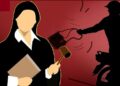 Trainee woman judge robbed near Collector Residence: Two miscreants riding a bike kicked the scooter and made it fall, causing serious injuries on the judge's face.