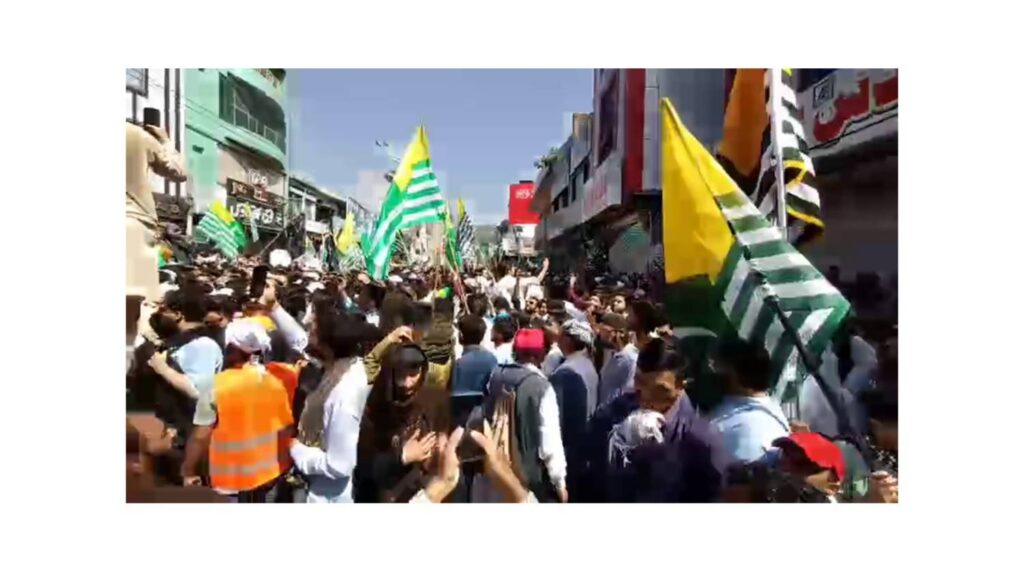Unrest in Pak occupied Kashmir, reports of death of many citizens