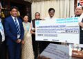 Uttarakhand CM Pushkar Singh Dhami Receives â‚¹35 Lakh Donation for Disaster Relief Efforts | CM Dhami thanked Gramin Bank! Support of more than ₹35 lakh for the reconstruction of disaster affected people. News Track in Hindi
