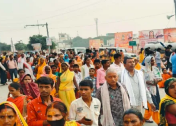 Panchkosi Parikrama started in Ayodhya on Devotthan Ekadashi, lakhs of devotees chanted 'Jai Shri Ram'