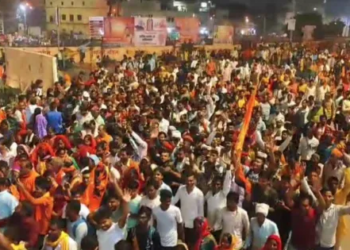 Ayodhya News: People danced in Ramdhun... 30 lakh devotees performed Panchkosi Parikrama