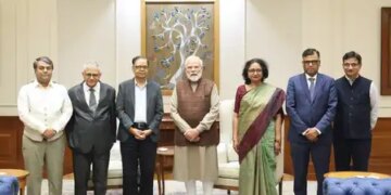 Prime Minister Modi meets the delegation of the 16th Finance Commission