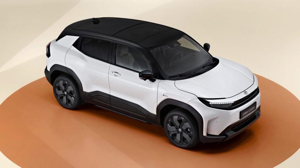 toyota urban cruiser EV