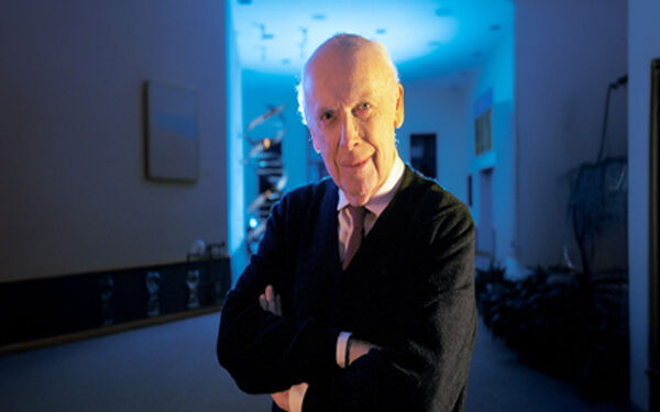 97 year old James Watson, who discovered DNA structure, passes away, such was his journey from research to criticism.