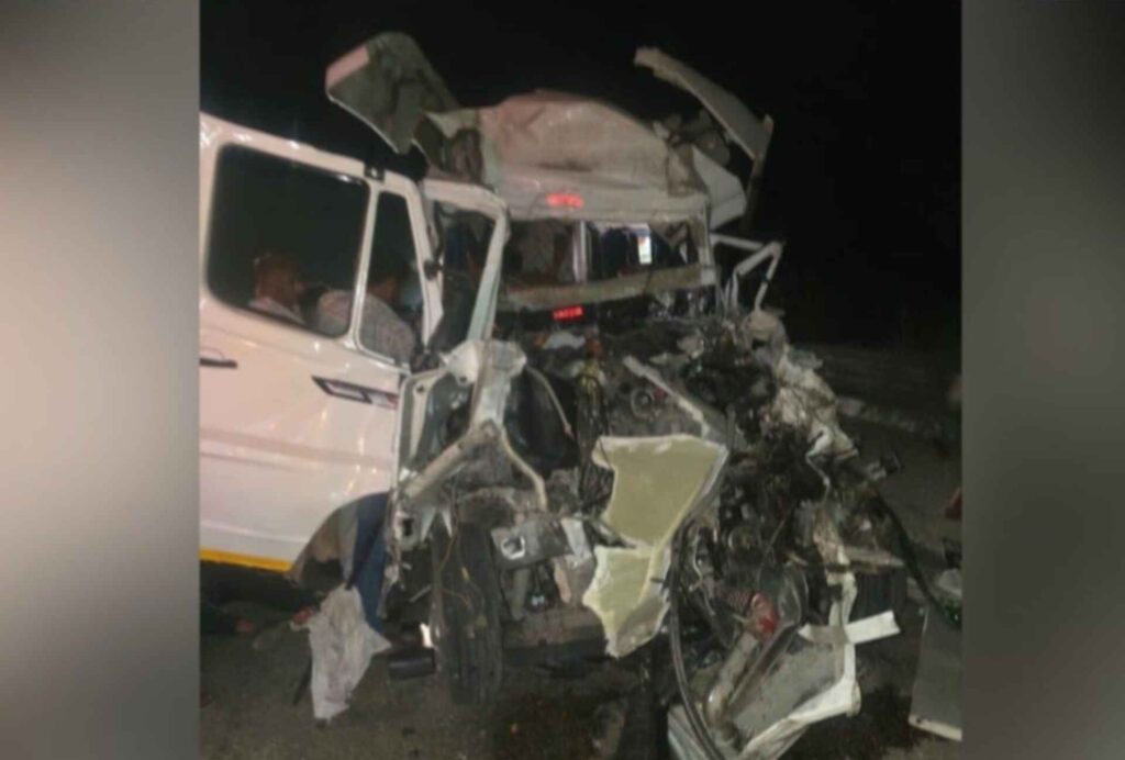 Accident in Phalodi, Rajasthan, 15 people died in truck-traveller collision; PM Modi announced compensation