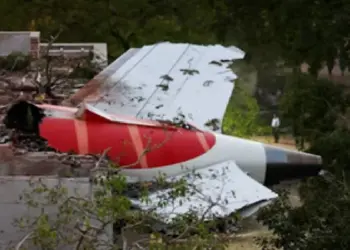 Air India Plane Crash Case: You should not keep the burden in your mind, the pilot is not being blamed, the Supreme Court told the late captain's father in the Air India plane crash case, The pilot is not to blame, the Supreme Court heard the petition of the late captain's father in the Air India plane crash case.