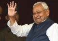 Bihar Election 2025 Phase 1 Analysis Nitish Kumar Gains Edge as Women Voters and Clean Voting Turn | Nitish's fate has been decided... He got the lead due to clean voting! Amazing 'suspense' increased in Bihar after the first phase. News Track in Hindi