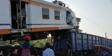 Chhattisgarh Train Accident: MEMU Passenger Train Collides with Goods Train in Bilaspur | How did the train accident happen in Chhattisgarh? The truth came out, great negligence of the loco pilot. News Track in Hindi