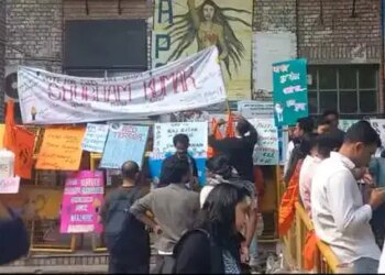 Counting of votes continues in JNU student union elections, Left leads on 3 seats, ABVP ahead on 1.