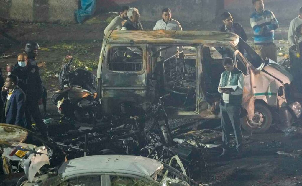 Delhi Blast Case: Big purchase of AK-47, deep freezer for explosives, new revelations in investigation