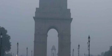 Delhi's air 'very bad', effect of pollution not reduced even after minor improvements