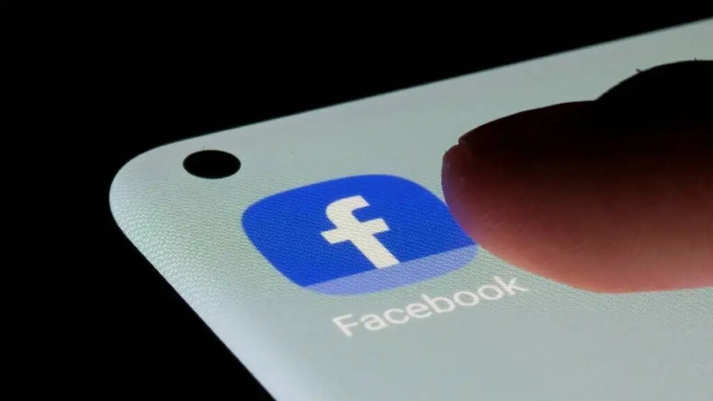 Facebook ने लिया बड़ा फैसला! अब Facebook से गायब होगा Like Button, जानें कब से यूज़र्स को नहीं मिलेगा यह फीचर