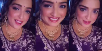 Fans fell in love with the beauty of Amrapali Dubey, the actress created a stir in blue color saree.
