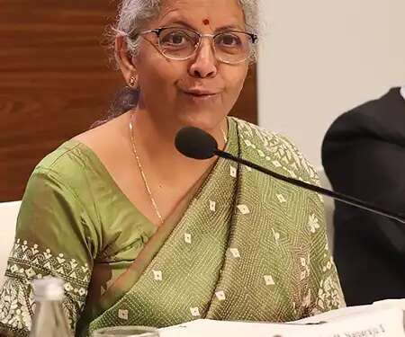 वित्त मंत्री निर्मला सीतारमण इस हफ्ते इंडस्ट्री के प्रतिनिधियों के साथ करेंगी प्री-बजट चर्चा