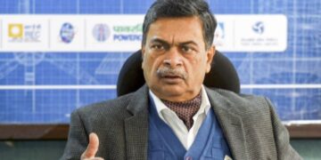 Former Union Minister RK Singh, expelled from BJP, resigned and said - 'There is no use in staying there'