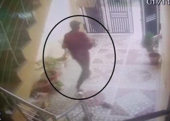 Gas cylinder stolen in broad daylight from the house of a female constable of police headquarters in Jaipur.