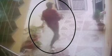 Gas cylinder stolen in broad daylight from the house of a female constable of police headquarters in Jaipur.