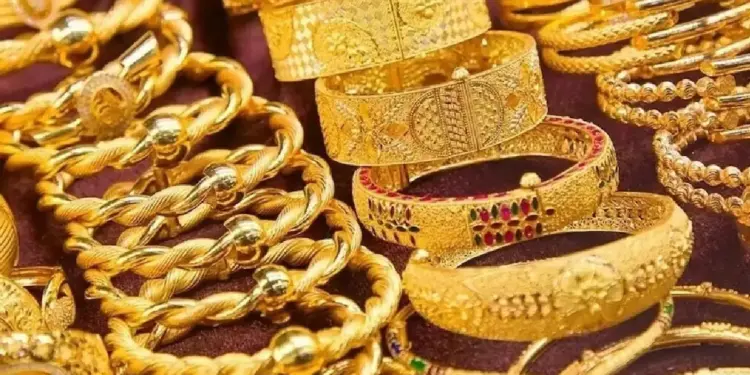 Gold-Silver Price Update: Continuous fall in the prices of gold and silver, know what is the rate of 24 carat gold today