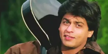 Happy Birthday Shahrukh Khan: Shahrukh Khan turns 60 today, huge crowd gathered outside King Khan's house since midnight, fans desperate to get a glimpse