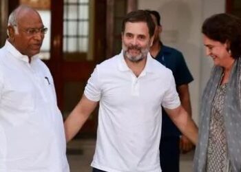 Kharge, Rahul, Priyanka included among 40 star campaigners of Congress for the second phase of Bihar elections.