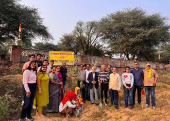 Malaviya Mission celebrated Devuthani Ekadashi by planting trees.