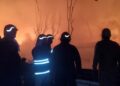 Massive fire near Delhi's Rithala metro station, hundreds of slums turned into ashes; death of one