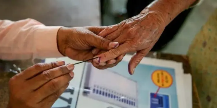 Municipal Elections Announced In Maharashtra: Municipal elections announced in Maharashtra, voting for 246 municipal councils and 42 nagar panchayats on December 2.