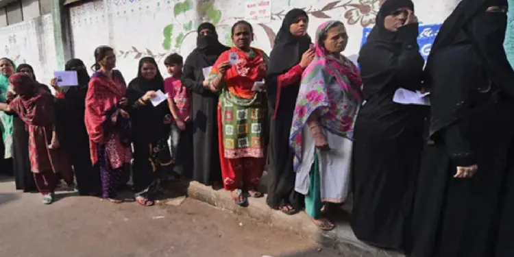 NDA leads in Bihar's Seemanchal: Pasmanda Muslims voted heavily for NDA in Seemanchal region of Bihar!, BJP had made infiltration an issue in this area, Did pasmanda Muslims gave vote to NDA in Seemanchal region of Bihar as mahagathbandhan fails