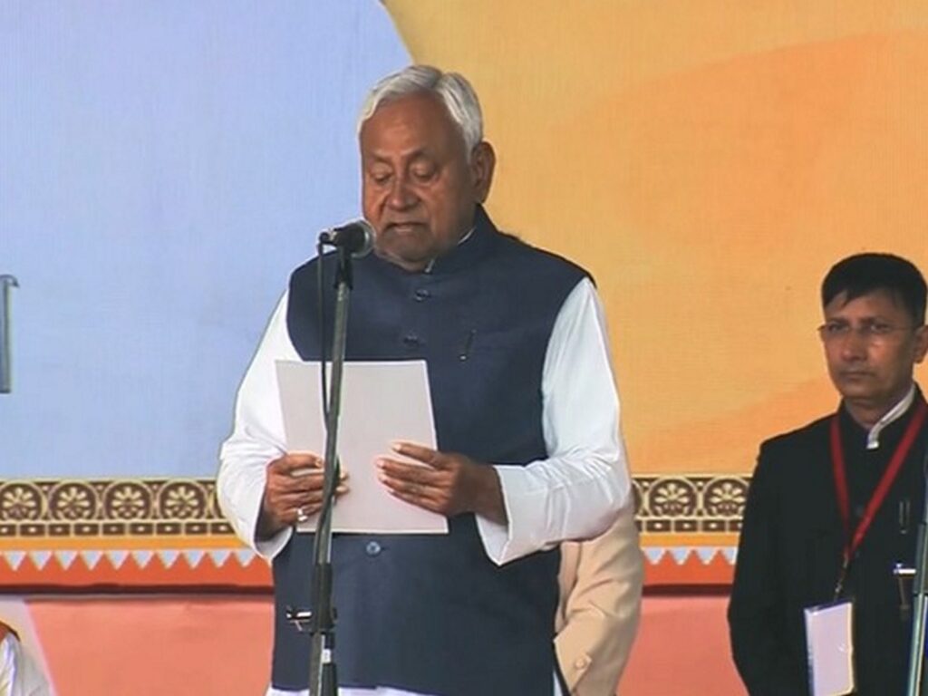 Nitish Kumar became the Chief Minister of Bihar for the 10th time, 26 new ministers took oath, see the complete list.