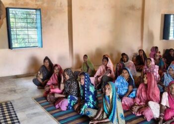 On the 150th birth anniversary of Lord Birsa Munda, programs were organized at 72 Van Dhan Centers in the district, more than 4000 women participated.