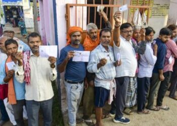 Record voting of about 65 percent in Bihar, stage set for the battle of 'good governance vs jobs for all'