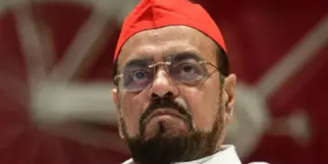 SP Leader Abu Azmi Lashes Out At Congress: Only knows how to take, not give, SP leader Abu Azmi angry at Congress, announces to contest Maharashtra civic polls alone, SP leader Abu Azmi lashes out at Congress, announces to contest Maharashtra civic polls alone