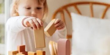 Schools closed in New Zealand and Australia when 'chemicals' were found in colored sand, what happened next?
