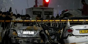 Security tightened in Delhi: Government establishments on high alert after blast near Red Fort metro station