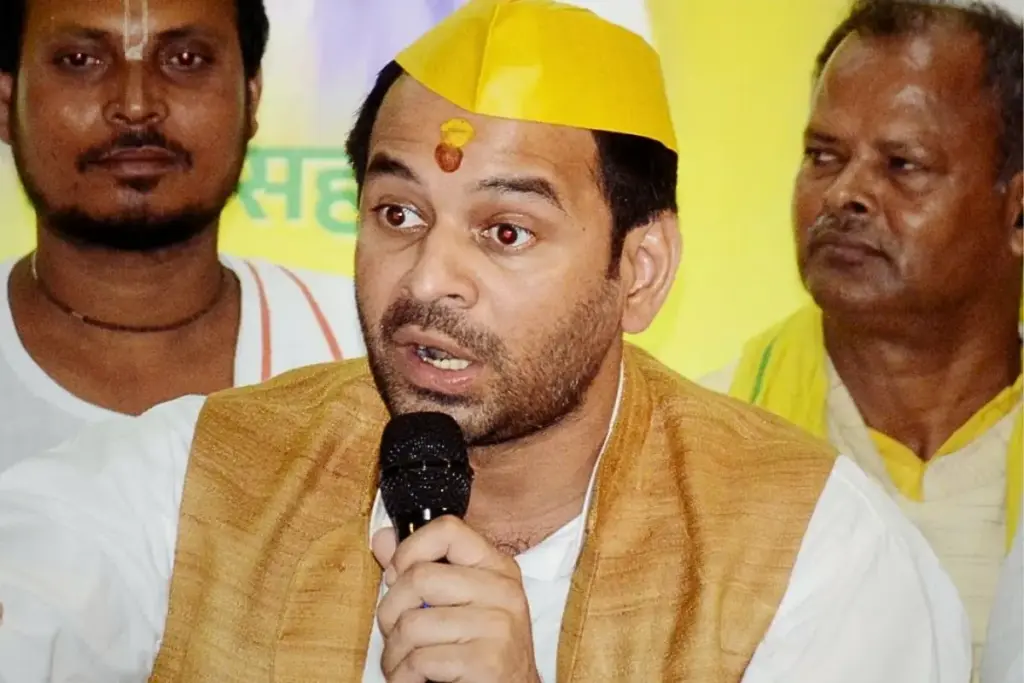 Tej Pratap Yadav lost, the house party RJD itself made the situation worse, Chirag Paswan's Sanjay Kumar Singh looted the field.
