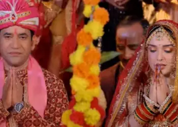 This farewell special song of Amrapali Dubey will make you emotional in the wedding season, taking seven rounds with Nirahua
