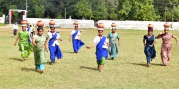 Traditional games celebrated in Vagad Mahotsav, colors of folk culture spread with enthusiasm