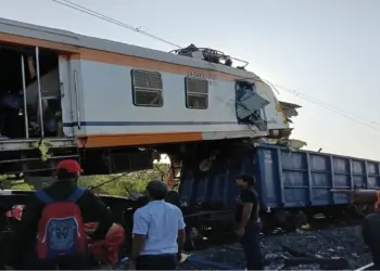 Train Accident In Bilaspur Chhattisgarh: 6 people killed, several others injured in collision between goods train and passenger train in Bilaspur, Chhattisgarh; 6 people killed, several others injured in collision between goods train and passenger train in Bilaspur, Chhattisgarh; rescue operations underway