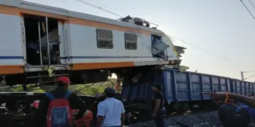 Train Accident In Bilaspur Chhattisgarh: 6 people killed, several others injured in collision between goods train and passenger train in Bilaspur, Chhattisgarh; 6 people killed, several others injured in collision between goods train and passenger train in Bilaspur, Chhattisgarh; rescue operations underway