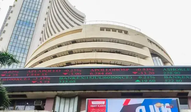 ट्रंप का बयान बना मार्केट ट्रिगर! सेंसेक्स-निफ्टी में तेजी के आसार, यहाँ जाने कमाई वाले टॉप 20 स्टॉक्स के टारगेट और स्टॉप लॉस&nbsp;