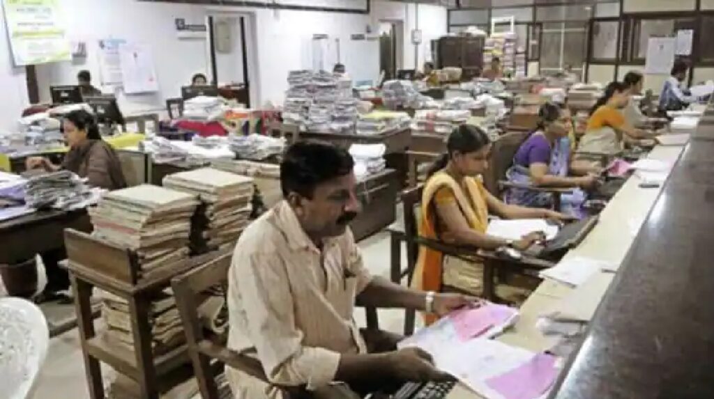 UPS Last Date: Central Government employees should note, after this date they will not get a chance to shift to UPS; Know which form to be filled, Last date for unified pension scheme is 30 November 2025 know which form to be submitted for ups