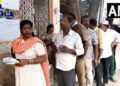 Voting continues for the last phase of Bihar elections, about 47.62% voting recorded till 1 pm, the fate of 1302 candidates on 122 seats will be decided.